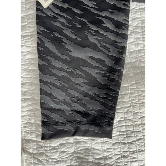 NWT Lululemon Wunder Under HR Tight 25" - Lunar New Year - Women's Size 10 - Picture 6 of 7